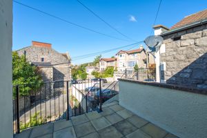 Photo 7- click for photo gallery